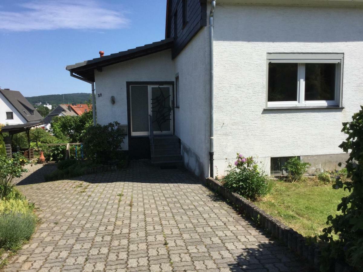 Ueber Den Daechern Von Neheim Arnsberg Eksteriør billede